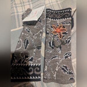 Beautiful Handmade Fingerless Gloves